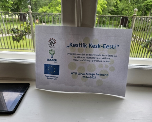 JAP 20 seminar „Lood ja inimesed“ toimus LEADER koostööprojekti „Kestlik Kesk-Eesti“ raames ja seda kaasrahastas Euroopa Liit. Aruküla mõis, 3. juuni 2026. Foto: Krista Kõiv.